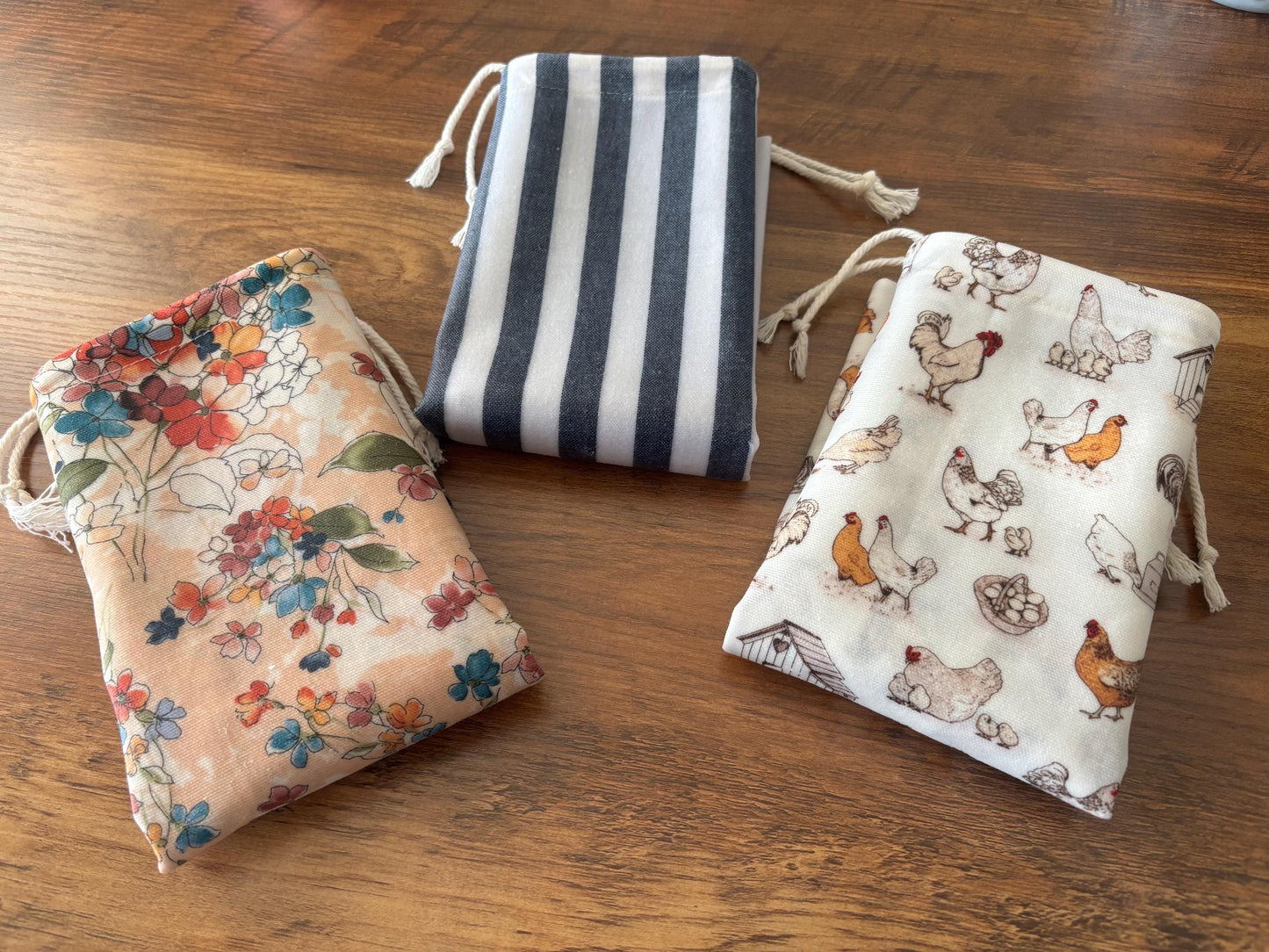 Beeswax Coated Linen Bread Bag for Sourdough, Reusable Food Storage Bag for Homemade Loaves and Artisan Bread