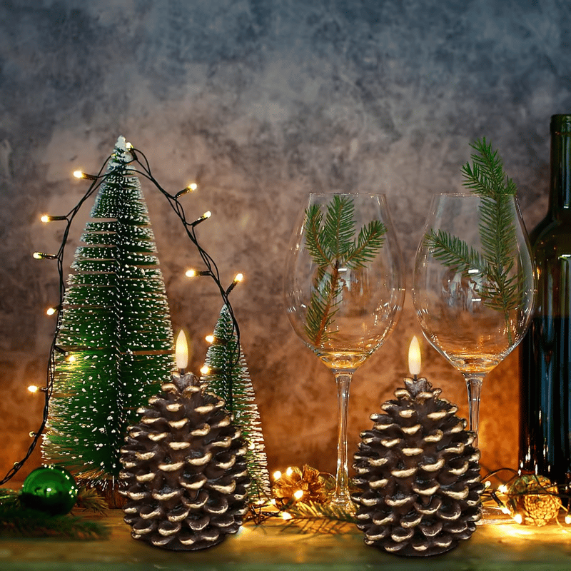 ✨Versatile for Multiple Scenarios! Flameless Pinecone Candles, Suitable for Christmas Decor, Daily Ornaments, Holiday Gifting
