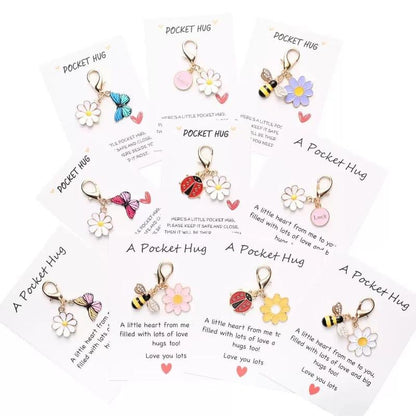 ✨Crafted by Hand-20 Sets Hug Favors(🦋Butterfly, Ladybird, Flower, Bee)