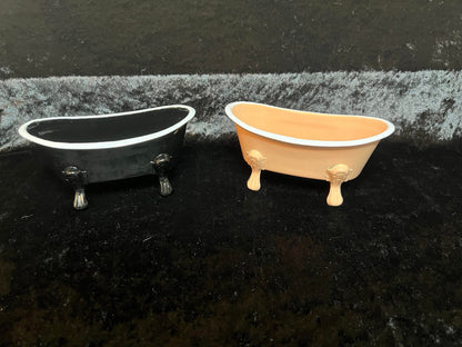 Soap dish  / metal garden tub