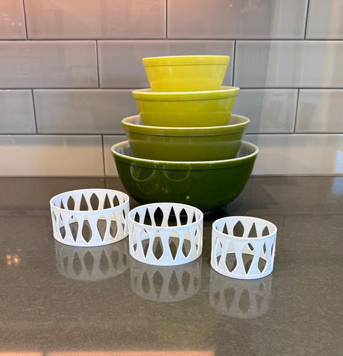 Set of 3 Acrylic Display Stands for Mixing Bowls and Cinderella Bowls, Bowl Risers for Kitchen Organization, Stands Only