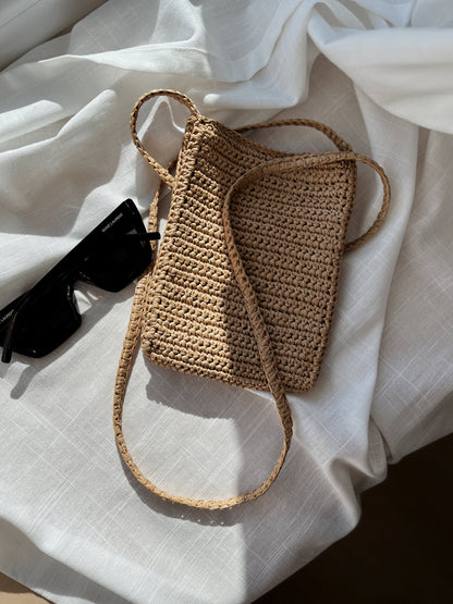 Handwoven Raffia Phone Crossbody Bag for Women, Minimalist Summer Straw Shoulder Purse with Leather Trim, Lightweight Vacation Pouch