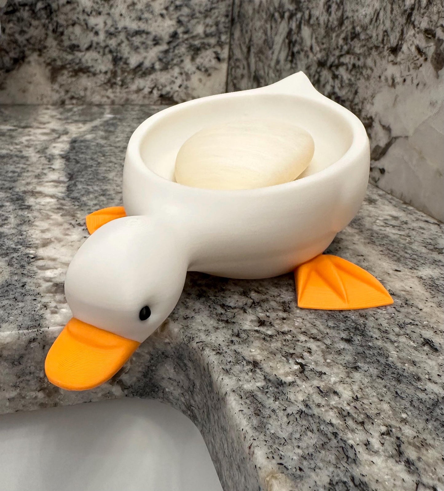 Self-Draining Duck Soap Dish - 3D Printed Eco-Friendly Soap Holder with Drainage Hole, Whimsical Bathroom & Kitchen Organizer, Non-Slip Duck Style Decor