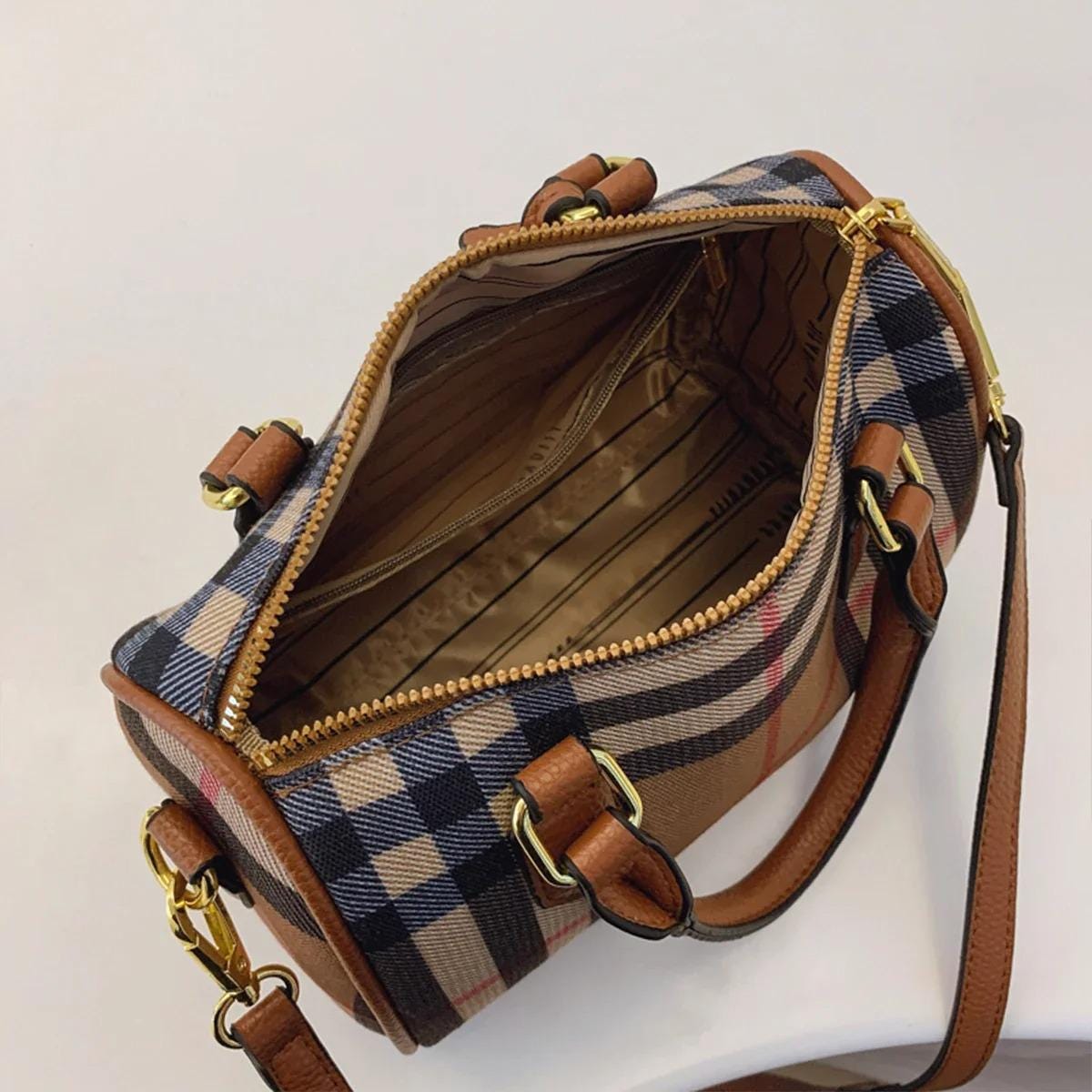 Vintage Plaid Crossbody Bag for Women, Faux Leather Shoulder Purse with Adjustable Strap and Secure Zip Closure