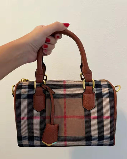 Vintage Plaid Crossbody Bag for Women, Faux Leather Shoulder Purse with Adjustable Strap and Secure Zip Closure
